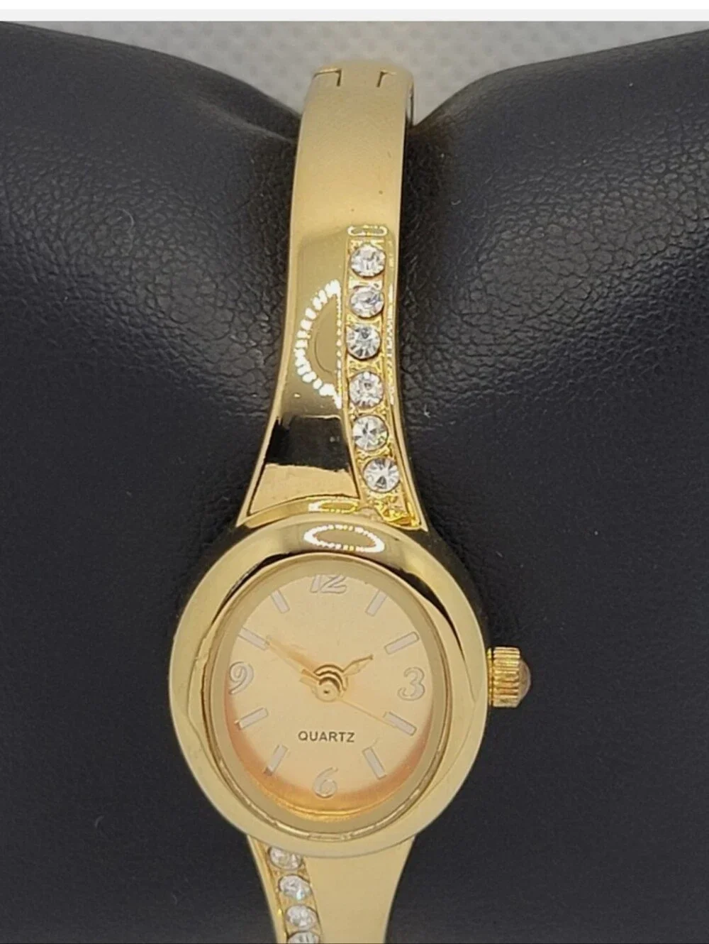 Ladies Gold Crystal Bangle Watch for Women - Elegant Bracelet Timepiece